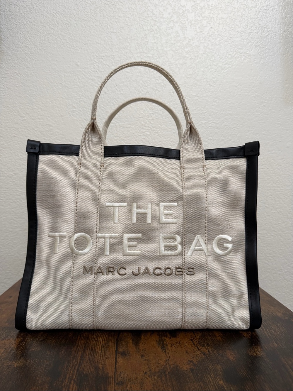 Marc Jacobs The Summer Medium Tote Bag